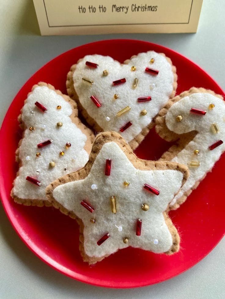 Felt Gingerbread Cookie Ornaments