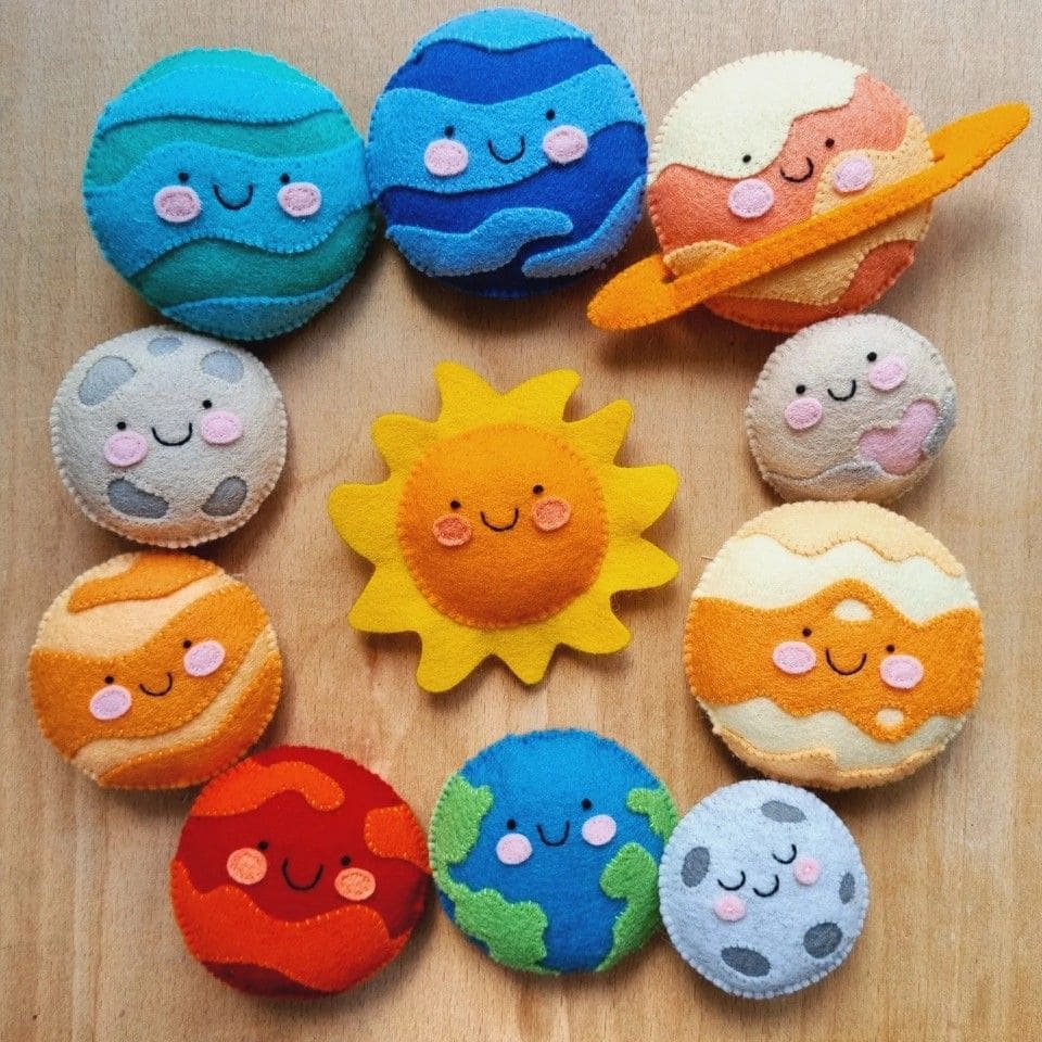 Felt Planet Plushies Set
