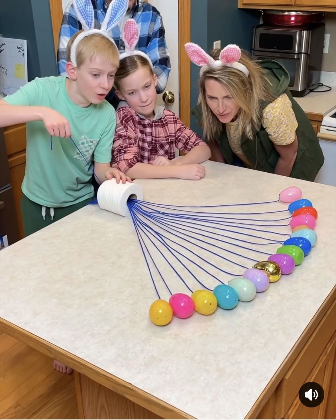 Mystery String Easter Egg Pull