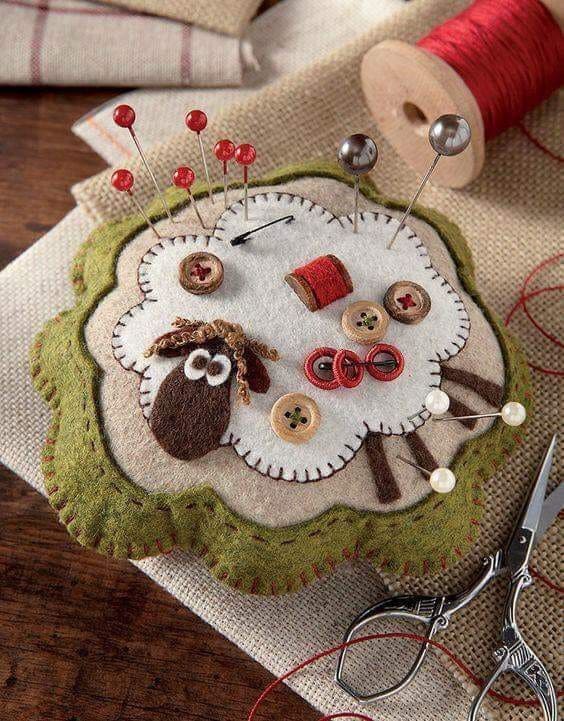 Owl-Themed Felt Pin Cushion